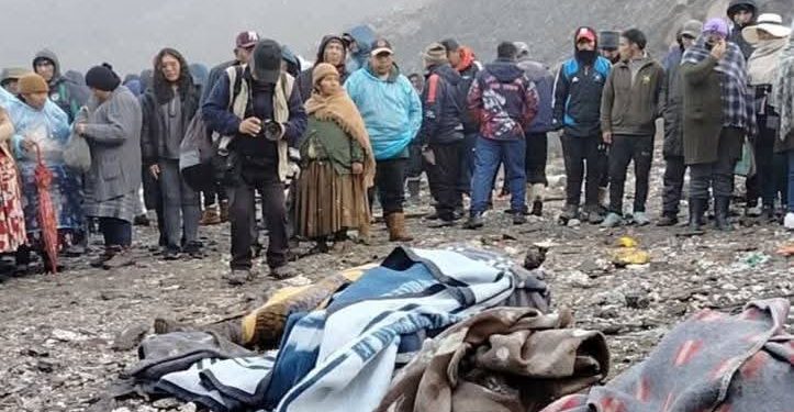 Cientos de mineros de la Cooperativa «Hijos de Ingenio» protestan en La Paz