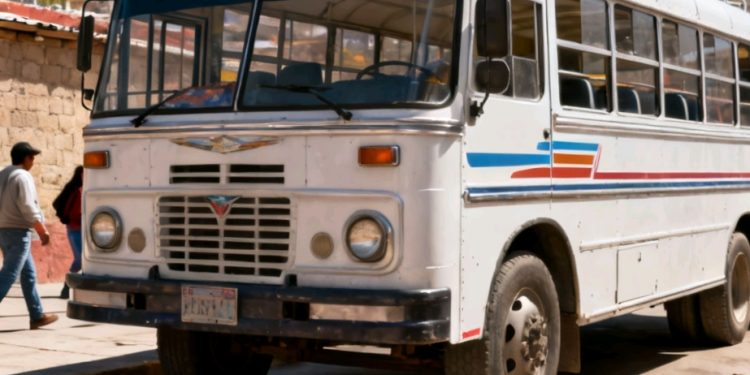 Dejan en libertad a micrero que atropelló y causó la muerte de adolescente en Santa Cruz