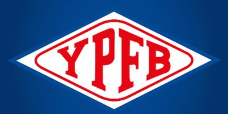Fiscalía admite denuncia contra presidente de YPFB por presunto sobreprecio en compra de crudo