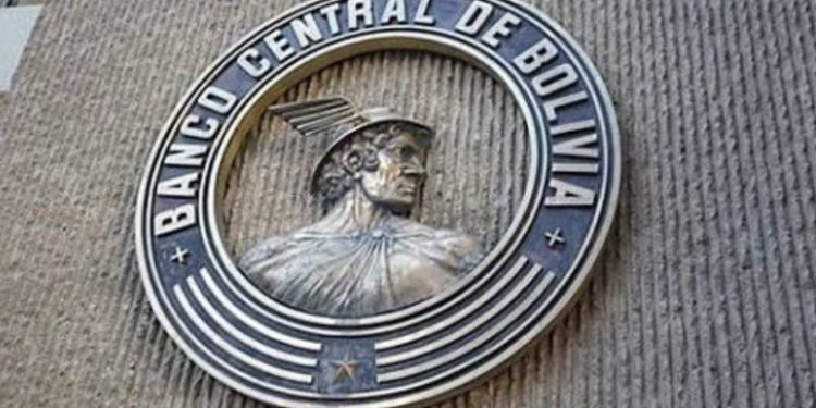 BCB invalida billetes de Bs10, Bs20 y Bs50 Serie B tras accidente aéreo en El Alto