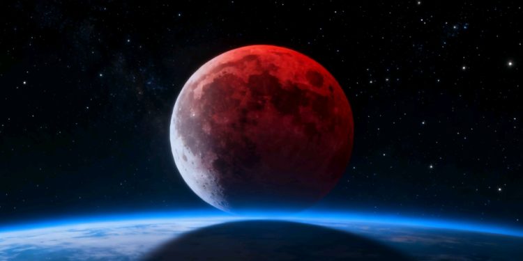 Un eclipse lunar total teñirá de rojo la Luna este martes
