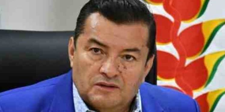 Postergan audiencia de apelación de Jhonny Fernández en el caso pavimento