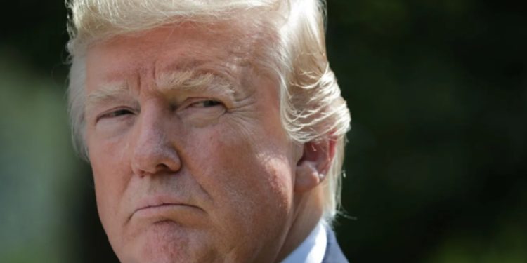 Trump advierte un futuro “muy malo” para la OTAN si aliados no ayudan a abrir el estrecho de Ormuz