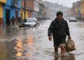 Intensas lluvias inundan calles y complican el tránsito en Cochabamba