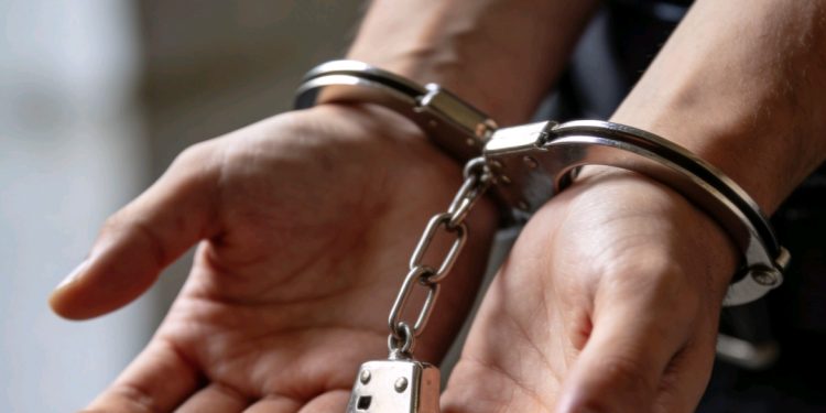 Condenan a 30 años de prisión a un hombre por la muerte de su hijo en Santa Cruz