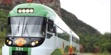 Bolivia busca consolidarse como eje ferroviario regional