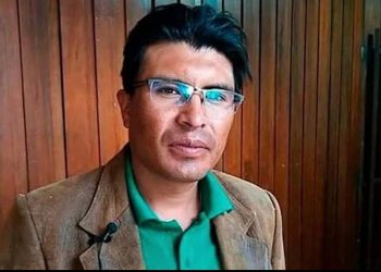 “Estudiantes de la UPEA estallan contra Nilton Condori por polémica declaración discriminatoria”